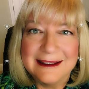 Meet your Posher, Lynn